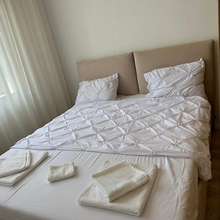 North Area Lake View Studio Bucureşti Exterior foto
